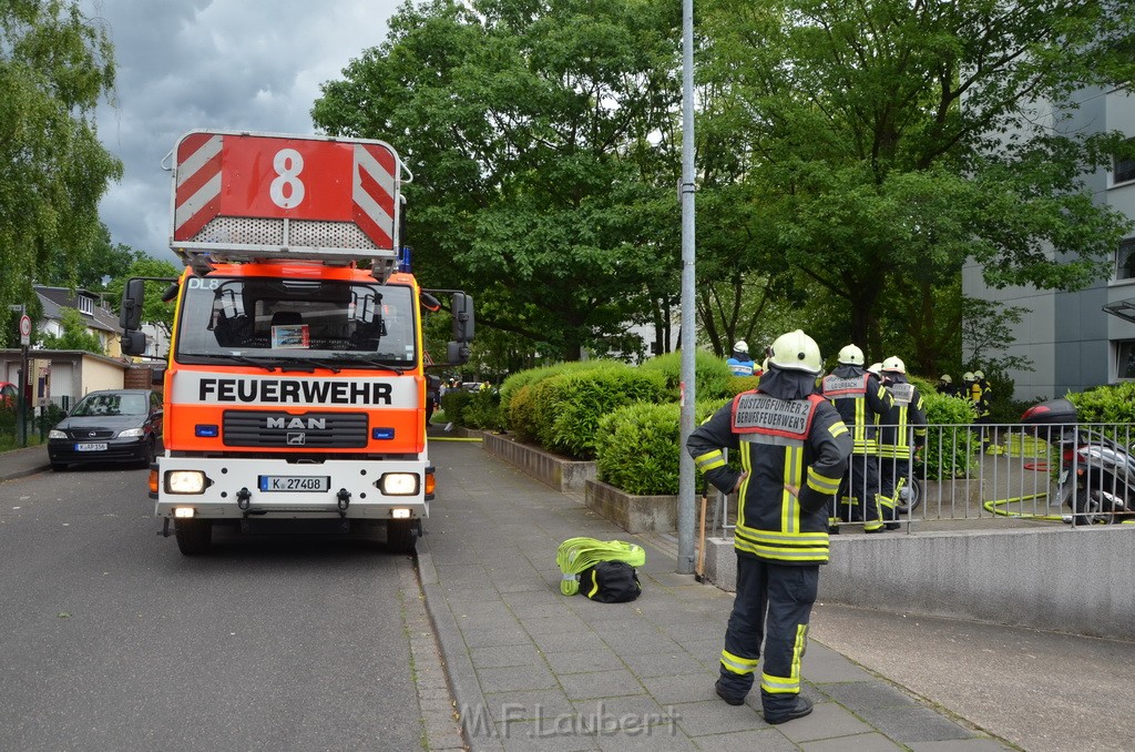 Wieder Feuer 3 Koeln Porz Urbach Am Urbacher Wall P130.JPG - Miklos Laubert